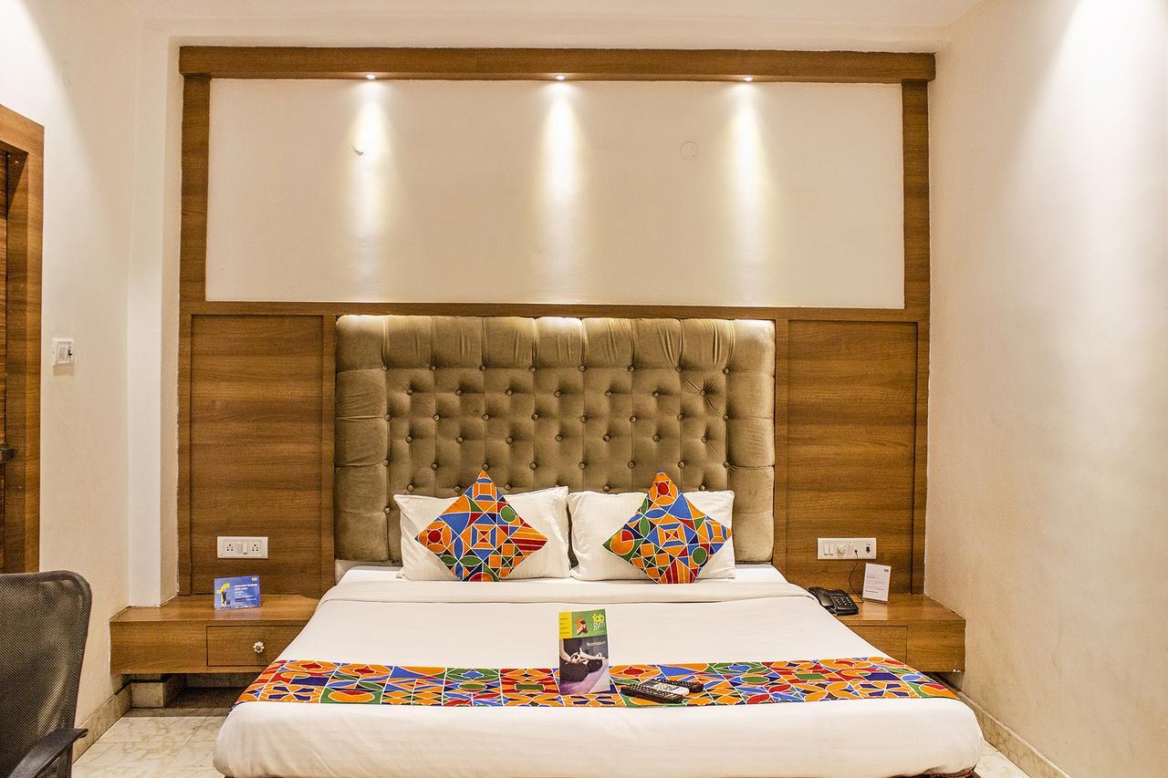 Fabhotel Prime Sarin Inn Heritage Varanasi Exterior foto